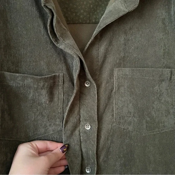 Skies are Blue Corduroy Button Up Shirt Jacket Olive Green Size Medium - Picture 7 of 9